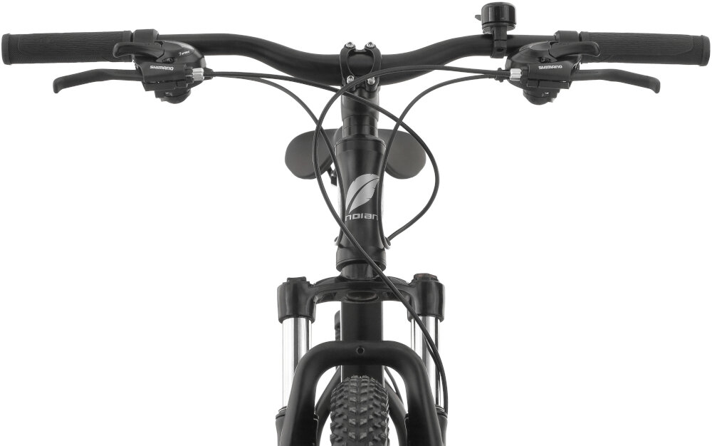 Rower górski MTB INDIANA X-Pulser 2.7 M17 27.5 cala męski Czarno-szary zbliżenie na kierownicę kierownica widoczna od przodu kierownica marki SIXTY typu MHBA-6012-640X31.8 STAL ED aluminiowy wspornik MAGIX typu A6938-31.8 E:70 ED lekkość trwałość manetki pokryte antypoślizgowym materiałem pewny chwyt