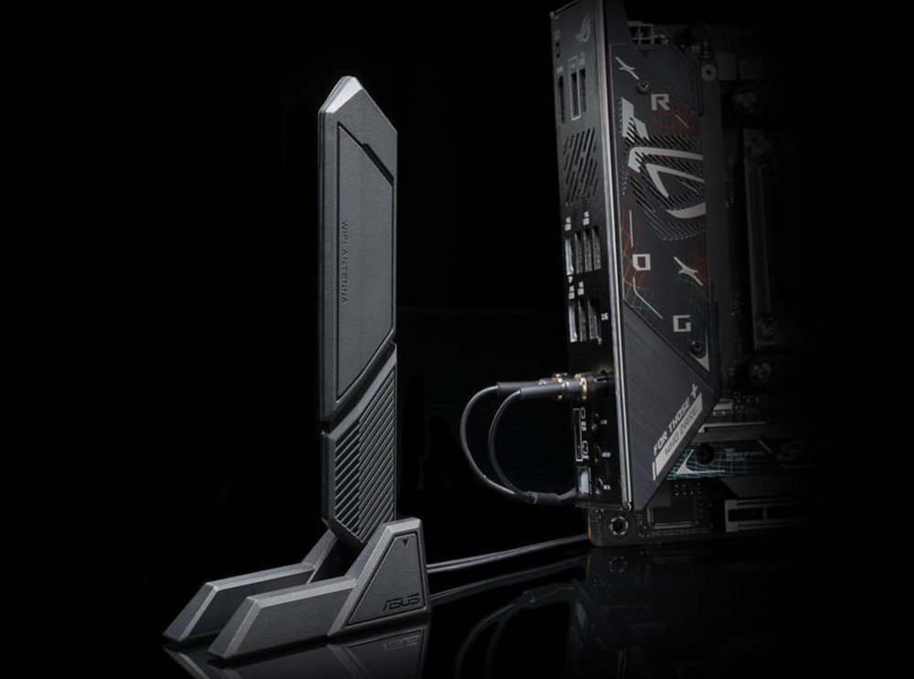 Płyta główna ASUS ROG Strix B850-I Gaming WiFi łączność Wi-Fi standard złącze Ethernet