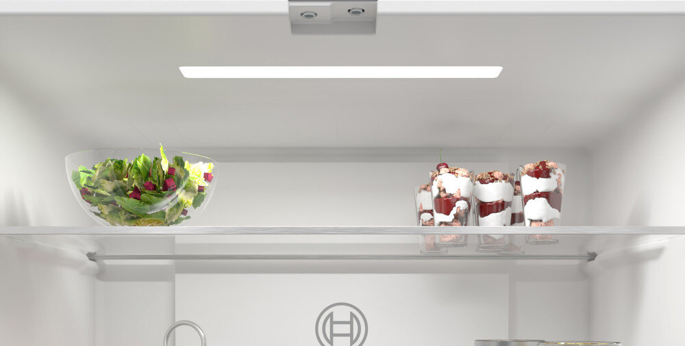LODÓWKA BOSCH KFI96AXEA MD Oświetlenie LED światło jasne białe górne wewnętrzne żarówka dioda bez oślepiania jasność trwałe energooszczędne Równomierne rozprowadzanie światła