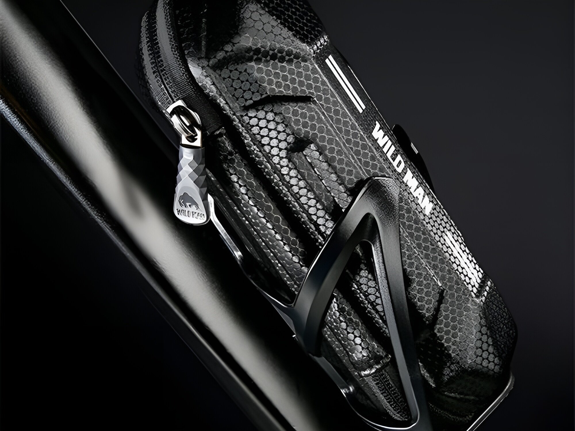 Uchwyt na bidon WILDMAN U2 uchwyt przymocowany do ramy roweru montaż uniwersalny dodatek kompaktowe wymiary