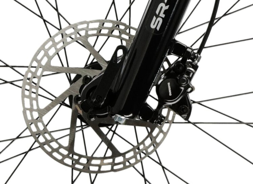 Rower górski MTB KROSS Hexagon 5.0 M15 27.5 cala męski Czarny zbliżenie na hamulec podstawa bezpieczeństwa hamulce tarczowe hydrauliczne duża siła hamowania sprawdzają się w każdych warunkach pogodowych i na każdej trasie płyn hamulcowy hamulce z przodu i z tyłu podwójny pakiet bezpieczeństwa