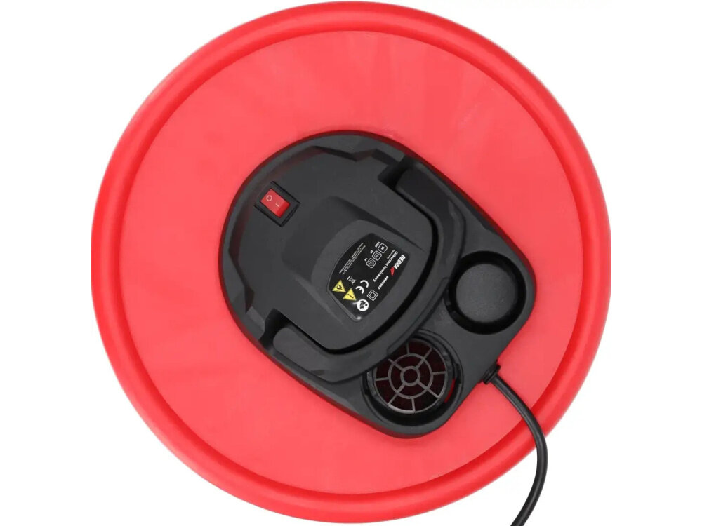 Odkurzacz do popiołu DEDRA DED6593 zbliżenie na klapę i silnik silnik o mocy 1200 W skuteczne zasysanie popiołu siła ssąca 19 kPa wydajność około 2650 l/min zasilanie sieciowe stała moc pracy bez spadków wydajności