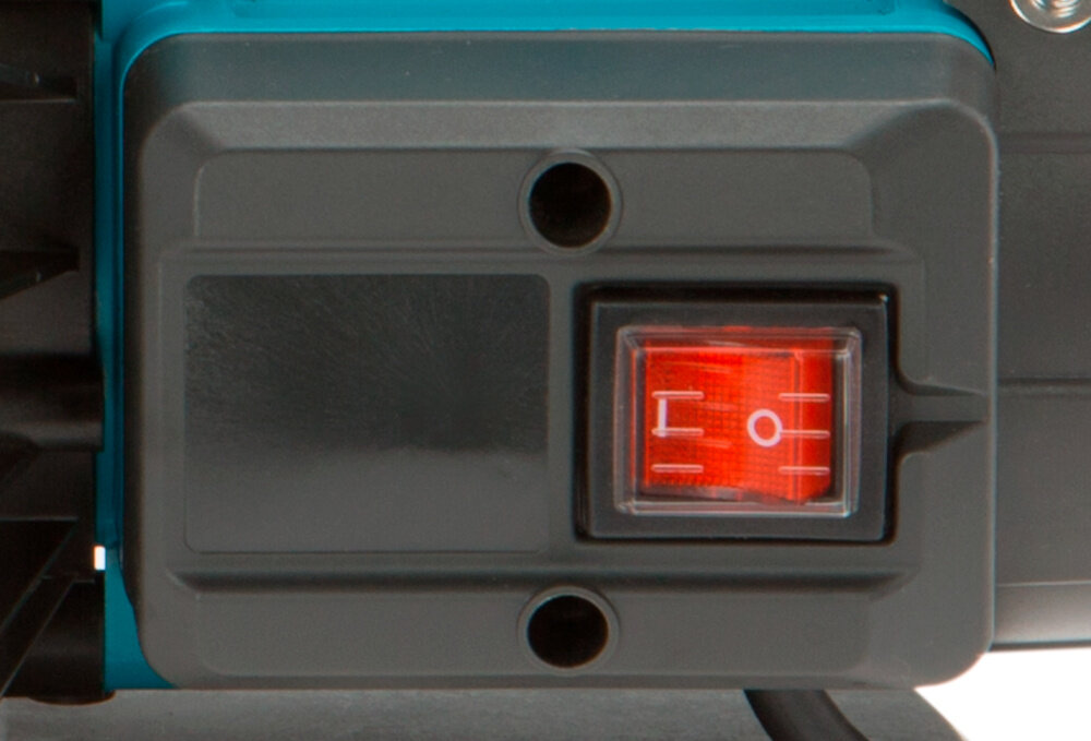 Pompa ogrodowa GARDENA 3700 Basic 9014-47 elektryczna zbliżenie na włącznik wyłącznik termiczny reaguje na przeciążenie silnika i automatycznie go wyłącza łatwo dostępny włącznik wymiary 34,9 x 16 x 20,6 cm
