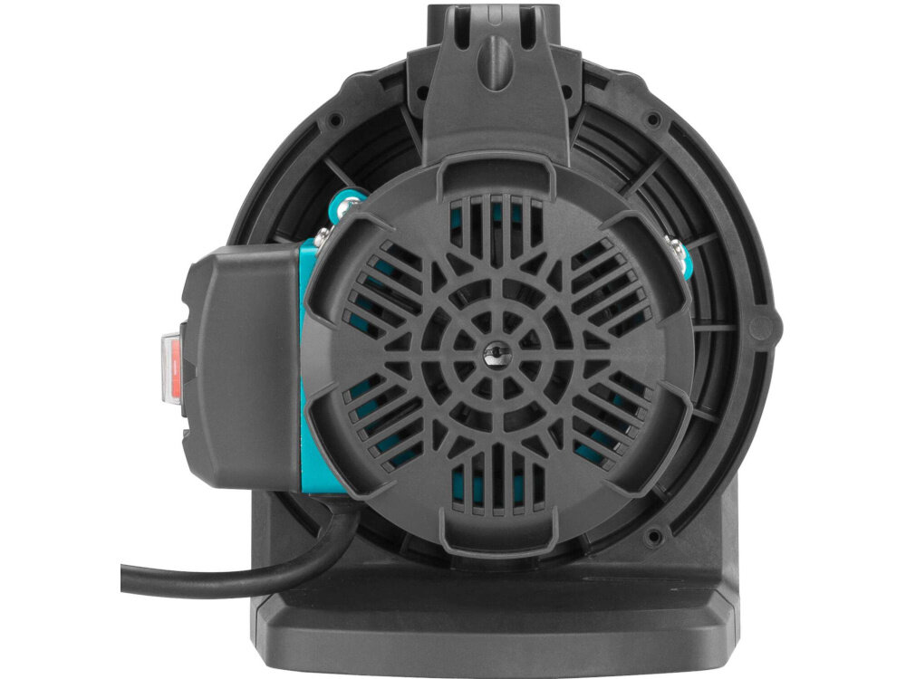 Pompa ogrodowa GARDENA 3000 Basic 09010-47 elektryczna pompa na białym tle widok na silnik ceramiczne uszczelki wał ze stali nierdzewnej podwójne uszczelnienie umieszczone między silnikiem a napędem ochrona wnętrza przed wilgocią i zanieczyszczeniami klasa zabezpieczenia elektrycznego IPX4 ochrona przed wodą rozbryzgową ze wszystkich stron