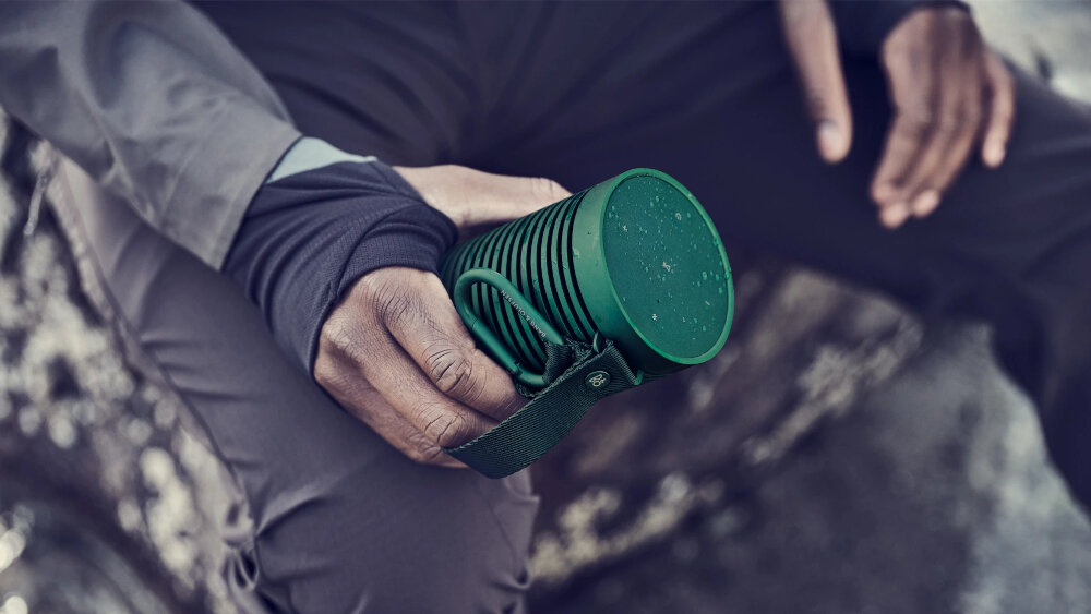 Głośnik mobilny BANG & OLUFSEN Beosound Explore technologia bluetooth dwa urzadzenia