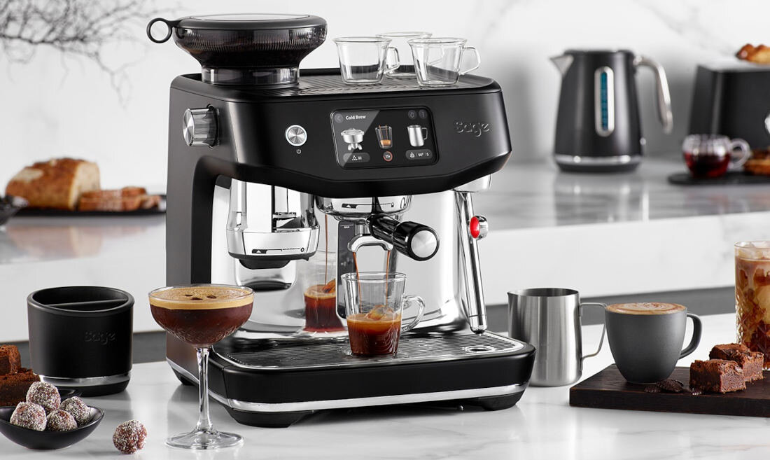 Ekspres SAGE The Oracle Jet SES985BSS Srebrny Szybkość i energooszczędność System ThermoJet® natychmiastowe nagrzewanie kontrola temperatury mały ślad węglowy niskie rachunki