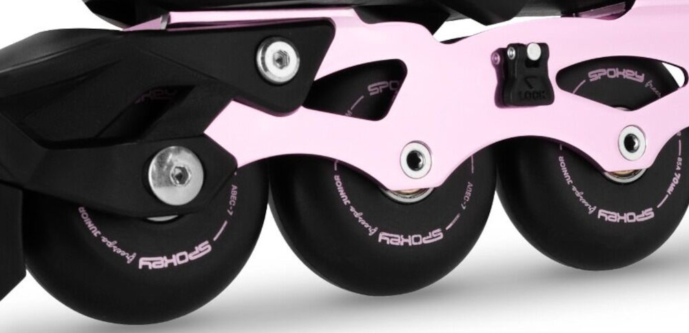 Łyżworolki SPOKEY Freespo Junior 944662 (rozmiar 31-34) zbliżenie na kółka poliuretanowe kółka PU o twardości 85A rozmiar 70x24 mm dla zakresu 31-34 kontrola jazdy odpowiednia twardość ogranicza drgania