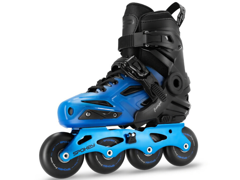 Łyżworolki SPOKEY Freespo Junior 944624 (rozmiar 27-30) jedna łyżworolka na białym tle widoczna od przodu pod skosem twarda obudowa typu hard-shell usztywnia stopę i chroni kostkę zmniejsza ryzyko niekontrolowanych ruchów ułatwia naukę jazdy poprawia kontrolę nad rolkami większe bezpieczeństwo lepsze przenoszenie energii na płozy