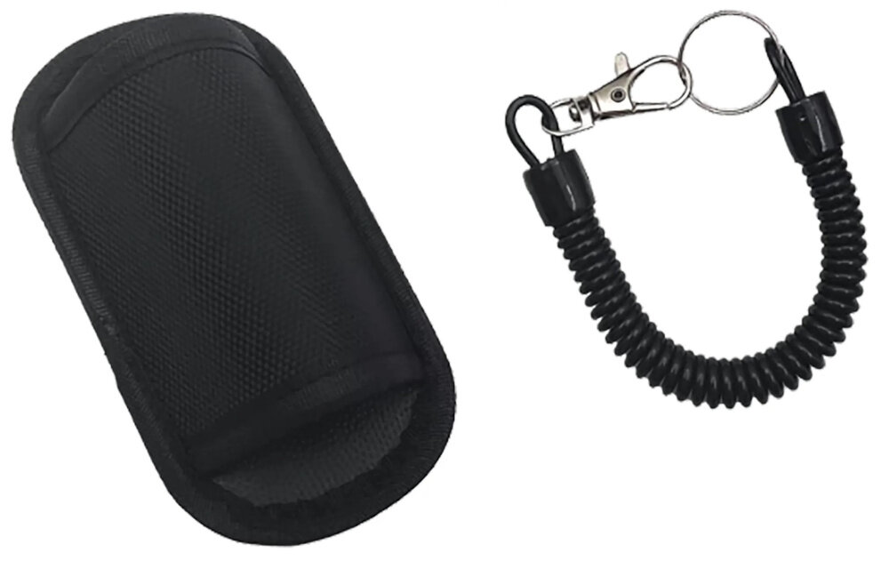 Wykrywacz metalu EXTRALINK GP-Pointer SA-980 Czarny kabura i mocowanie na białym tle w zestawie kabura elastyczne mocowanie z karabińczykiem ułatwiają transport szybki dostęp można nosić przy pasku lub plecaku mobilność