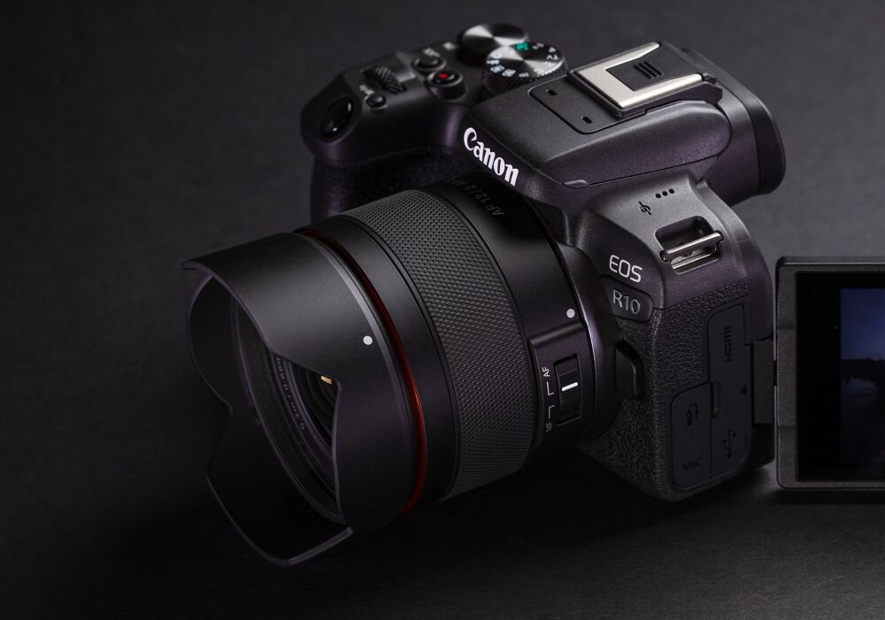 Samyang AF 12 mm F2 RF-S obiektyw ultraszerokokątny widok krajobraz szeroki kadr