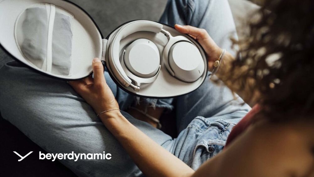 beyerdynamic AVENTHO 300