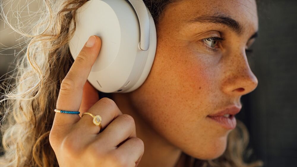 beyerdynamic AVENTHO 300