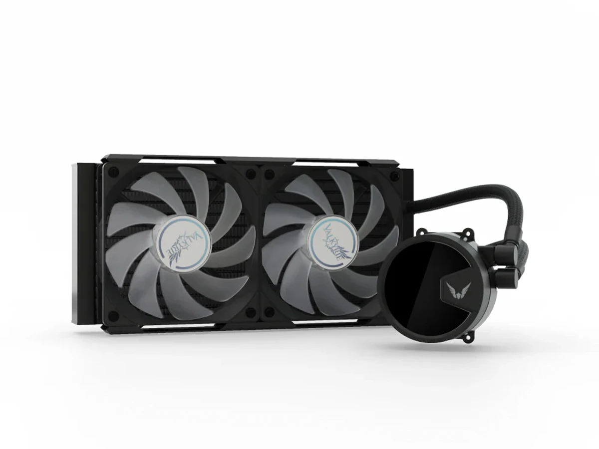 Na obrazie widoczne jest czarne chłodzenie wodne AIO CPU z dwoma wentylatorami i okrągłym blokiem wodnym. Na wentylatorach znajduje się logo \'Valkyrie\'.