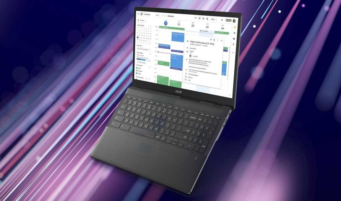 Laptop z otwartym kalendarzem na ekranie, pokazującym zaplanowane wydarzenia na dany dzień. - Opis serii Chromebook Plus