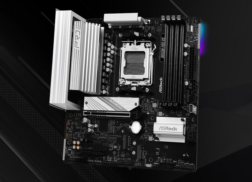 Płyta główna ASROCK B850M Pro RS Widok z góry na czarną płytę główną z dużymi srebrnymi radiatorami rozmieszczonymi wokół gniazda procesora i nad gniazdami na dyski