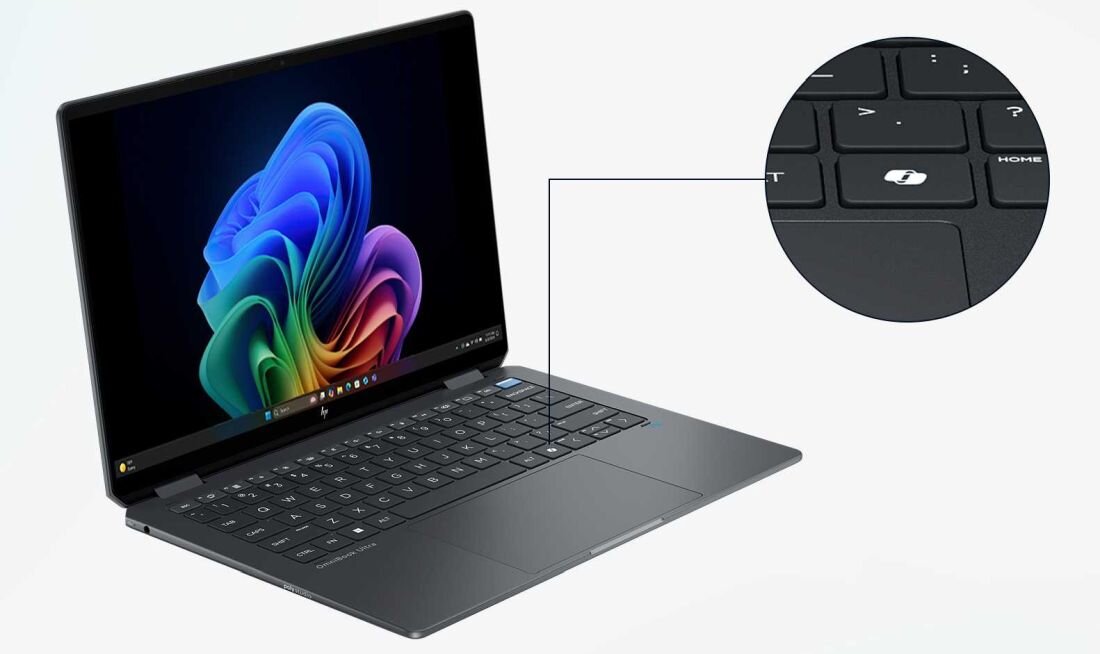 Klawiatura laptopa HP OmniBook Ultra Flip na jasnym tle, ukazująca przycisk Copilot. Copilot w systemie Windows