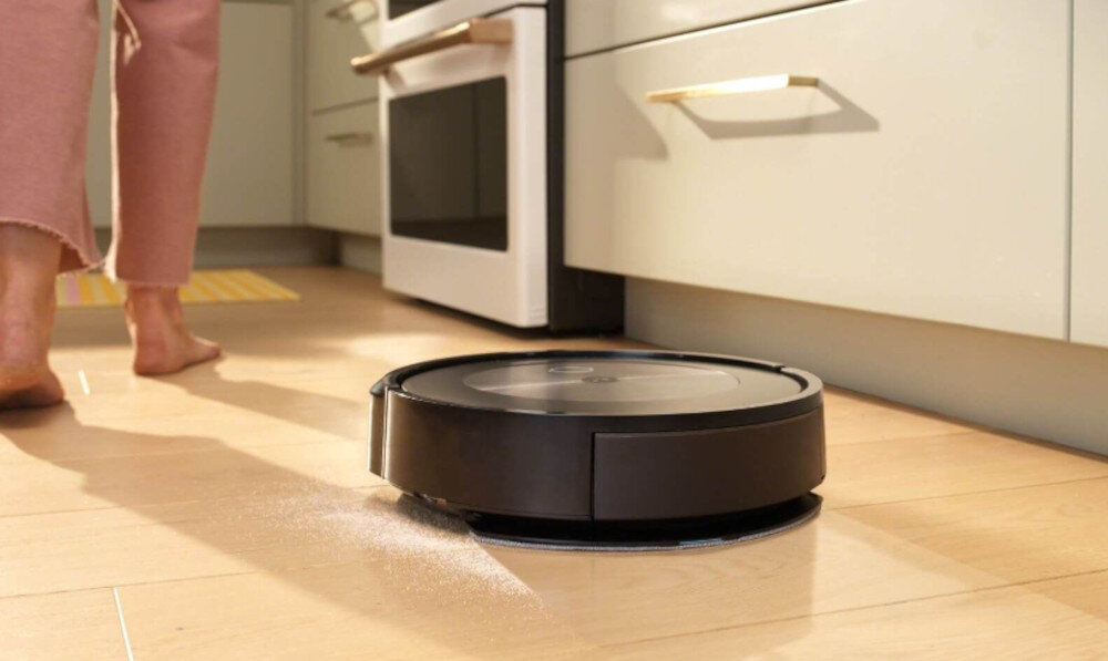 Robot sprzątający IROBOT Roomba Combo J5+ (J557840) Gruntowna czystość Twoich podłóg okruchy sierść kurz 4-stopniowy system sprzątania ruchome głowice dostosowanie powierzchnia