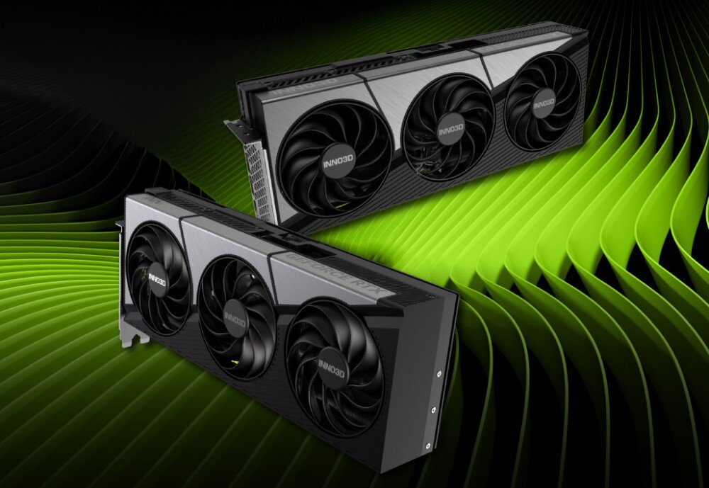 Karta graficzna INNO3D GeForce RTX 5090 X3 32GB Dwa egzemplarze karty prezentowane na tle zielonych falistych wzorów