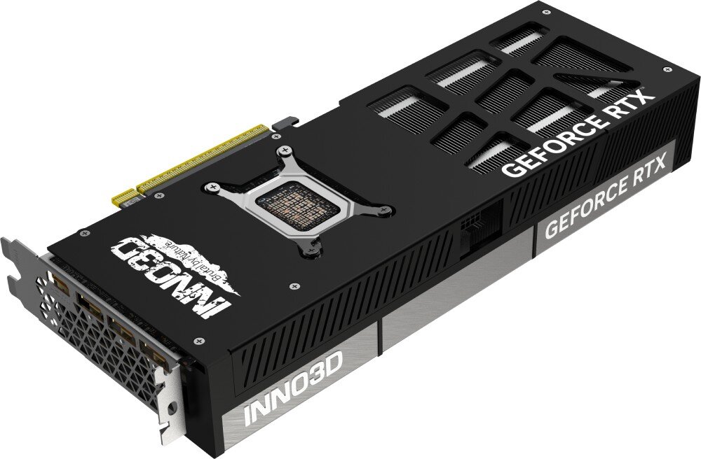 Karta graficzna INNO3D GeForce RTX 5080 X3 OC 16GB Widok tylnej części karty z czarnym metalowym backplate’em, podkreślającym solidność konstrukcji i otworami wentylacyjnymi poprawiającymi przepływ powietrza