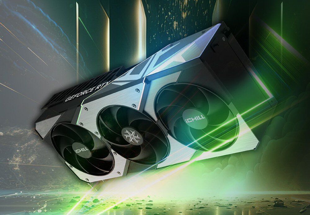 Karta graficzna INNO3D GeForce RTX 5090 iCHILL X3 32GB Karta z potrójnym wentylatorem w obudowie o metalicznym wykończeniu, otoczona zielonymi i złotymi refleksami świetlnymi
