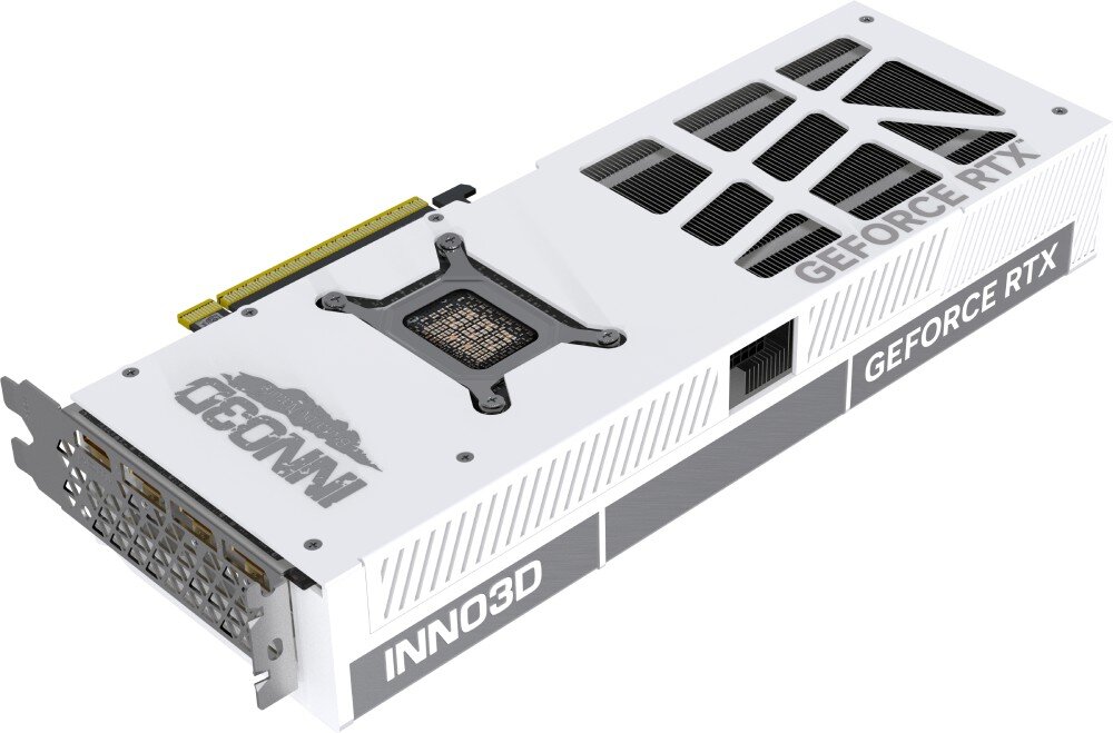 Karta graficzna INNO3D GeForce RTX 5080 X3 OC White 16GB Widok tylnej części karty z czarnym metalowym backplate’em, podkreślającym solidność konstrukcji i otworami wentylacyjnymi poprawiającymi przepływ powietrza