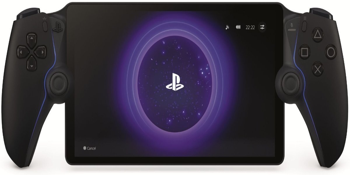 Czarna konsola Playstation Portal na białym tle, na ekranie konsoli widoczne jest logo Playstation.