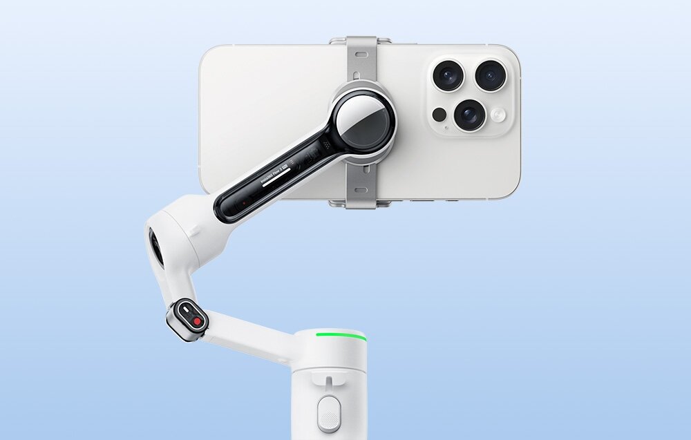 Gimbal INSTA360 Flow 2 Pro z iPhonem