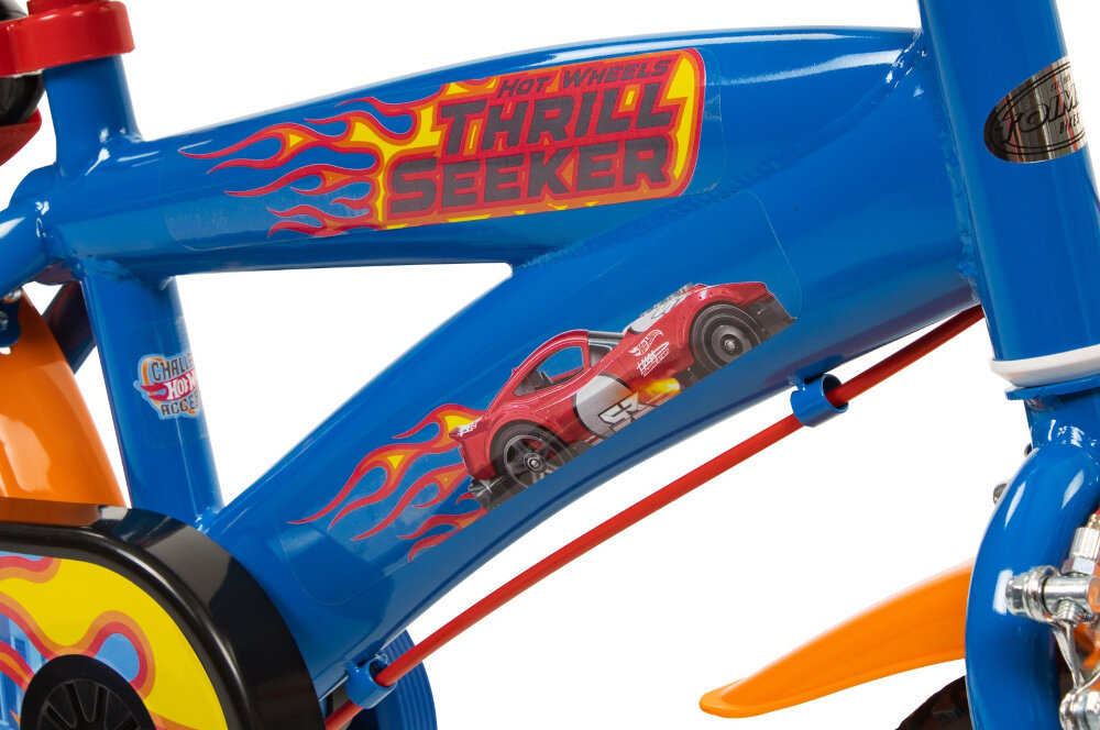 Rower dziecięcy TOIMSA Hot Wheels 12 cali dla chłopca rower na białym tle zbliżenie na ramę odpowiednio wyselekcjonowane materiały stalowa 8-calowa rama dostosowana do najmłodszych geometria ponadprzeciętna odporność na uszkodzenia mechaniczne i działanie czynników zewnętrznych wybór rozmiaru ramy Twój wzrost mierzony w zrelaksowanej pozycji typ dla dzieci o wzroście od 85 do 105 cm