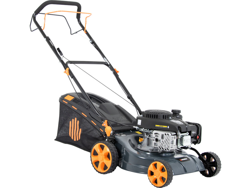 Kosiarka spalinowa HANDY HAK SH41N123L Loncin LC1P65FE-3 z napędem 410mm 2.1kW kosiarka na białym tle widoczna od przodu pod skosem koszenie trawy zadbany ogród zadbany trawnik mobilność