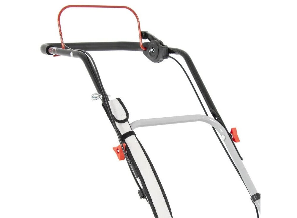 Kosiarka żyłkowa FAWORYT DK560 Ducar DVO160 560mm 3kW zbliżenie na uchwyt obudowa ze stali ochrona przed uszkodzeniami mechanicznymi i korozją składana rączka waga około 26,5 kg konstrukcja oparta na dwóch kołach