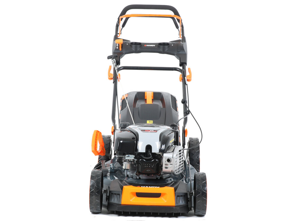 Kosiarka spalinowa HANDY SH53BS750N-4W1 z napędem 530mm 2.68 kW kosiarka na białym tle widoczna od przodu noże z wysokiej jakości stali wyprofilowane noże ukształtowanie krawędzi tnących szerokość robocza 53 cm