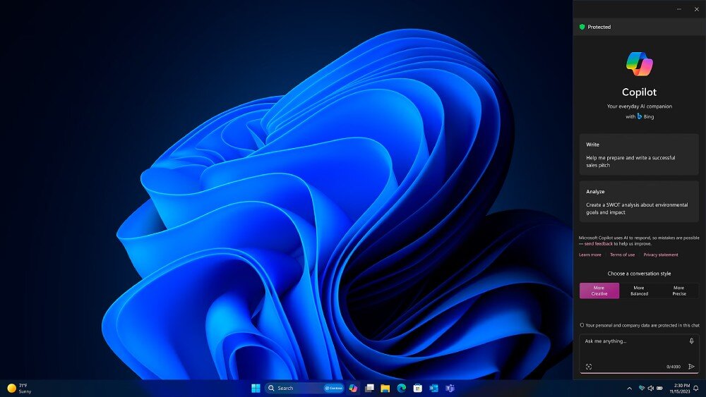 Komputer DELL OptiPlex 7020SF Zrzut ekranu pulpitu systemu Windows 11 z aktywnym asystentem Copilot, system funkcje, narzędzia