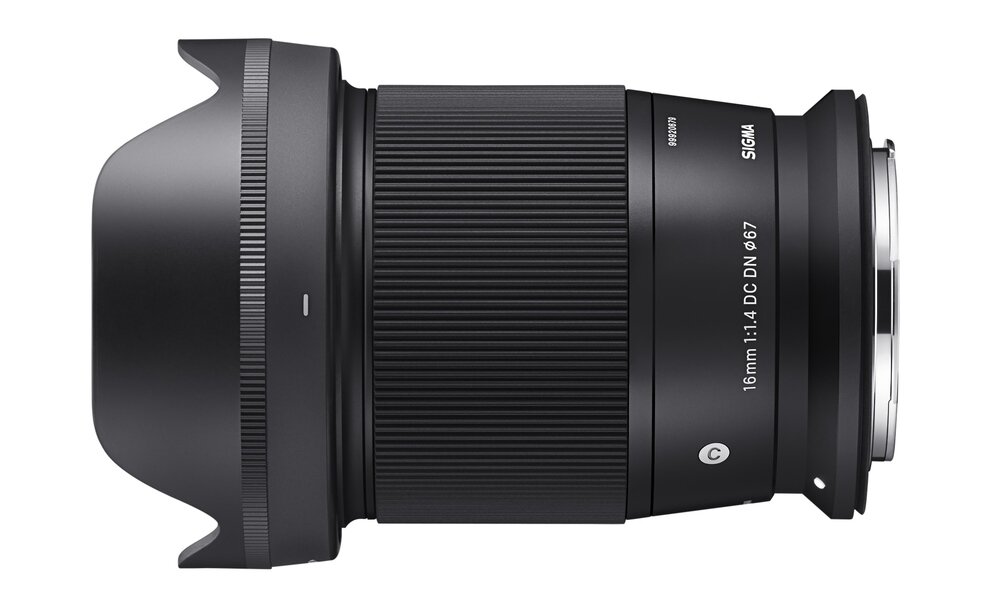 Obudowa i detale obiektywu SIGMA 16mm F1.4 DC DN I Contemporary Canon RF