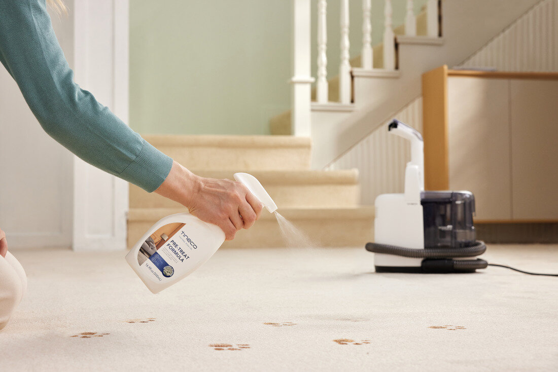 Odkurzacz piorący TINECO iCarpet Spot Usuwanie trudnych plam Roztwór do wstępnego czyszczenia wygodne rozwiązanie