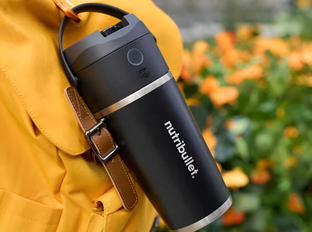 Blender personalny NUTRIBULLET Flip NBP016B Czarny Bezprzewodowy funkcjonalny elegancko się prezentuje wysoka jakość izolowanej stali nierdzewnej trwałość stylowy wygląd do każdej kuchni i stylu życia odrobina elegancji do codziennych czynności uniwersalność zastosowanie w różnych sytuacjach przygotowywanie posiłków serwowanie napojów