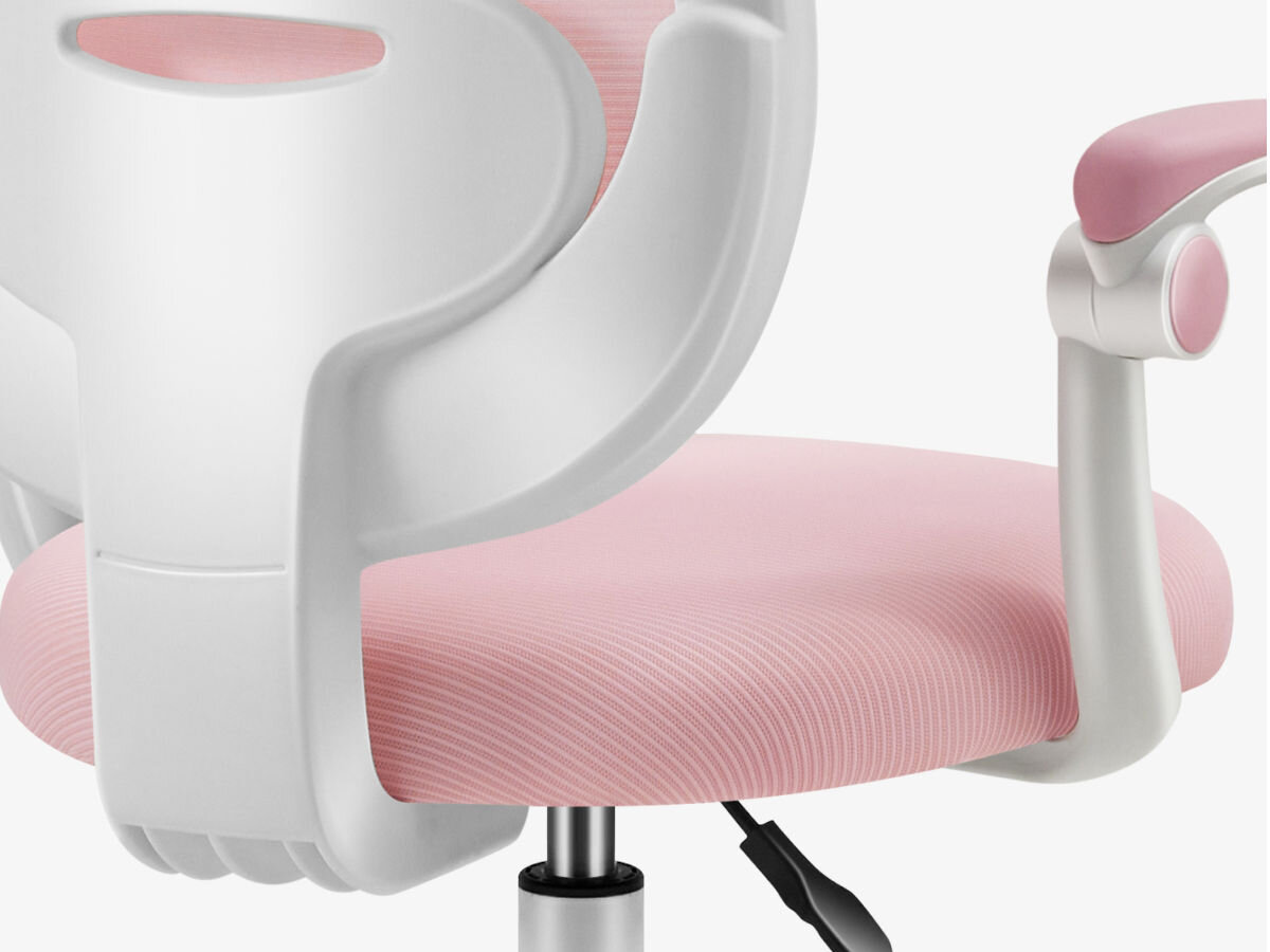 Fotel MARK ADLER Junior 3.0 Różowy, zaprojektowane, redukcja, barki, plecy, na białym tle zbliżenie na podłokietnik i siedzisko fotela