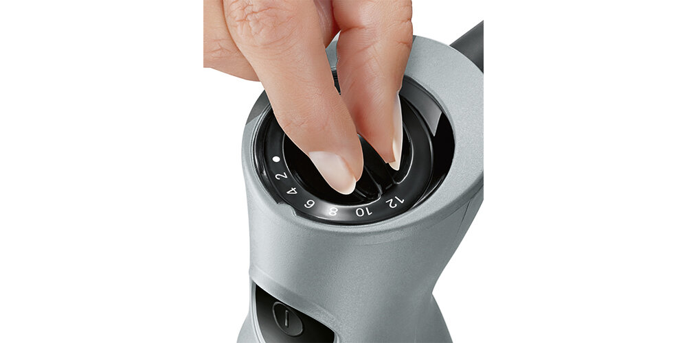 Blender BOSCH ErgoMixx MSM67170 zdjęcie lifestyle Regulacja prędkości Płynna regulacja z 12 poziomami prędkości Przycisk Turbo