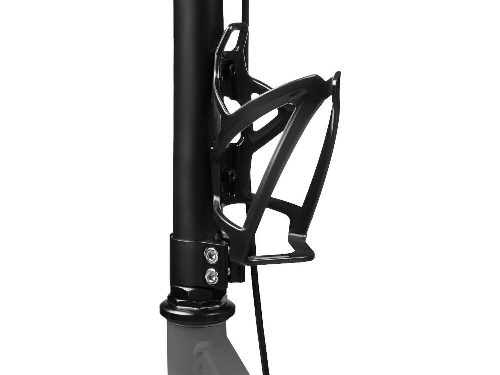 Hulajnoga SPOKEY City Flow 200 Pro Czarno-szary zbliżenie na uchwyt praktyczny uchwyt na bidon użytkownik może łatwo uzupełniać płyny komfort