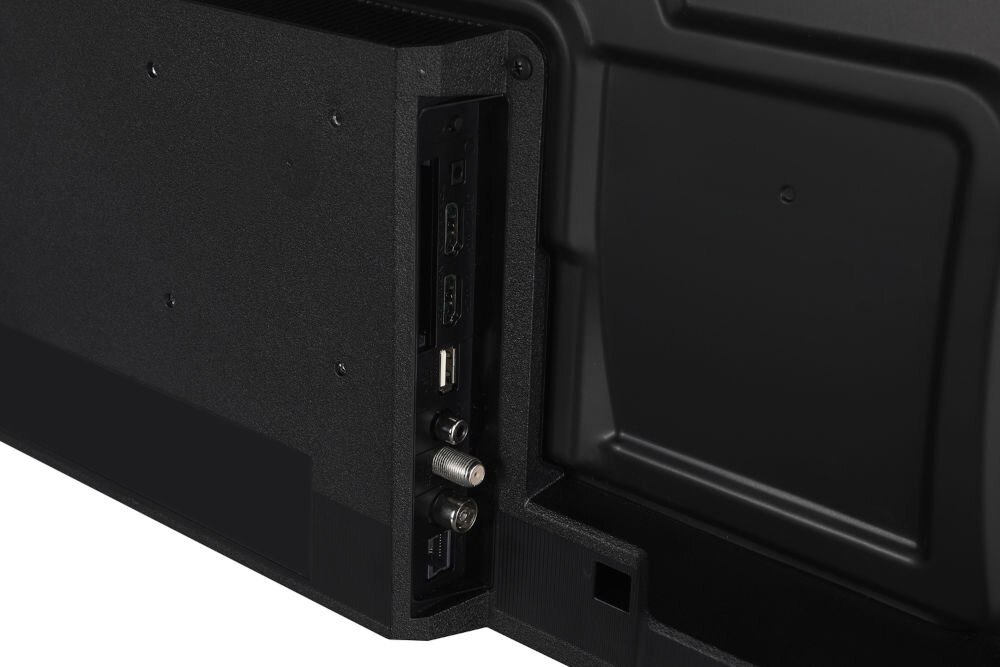 Telewizor HYUNDAI HLM24TS500 - Łączność na każdą okazję, kadr telewizora, złącza