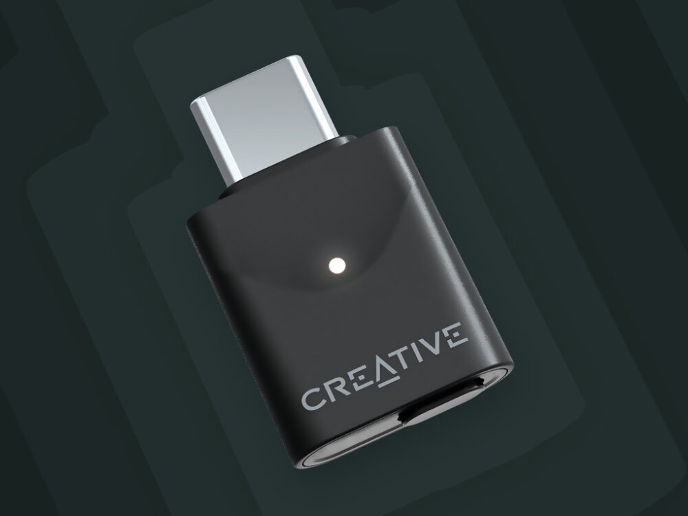 Adapter CREATIVE BT-W6
                adapter na ciemnym tle