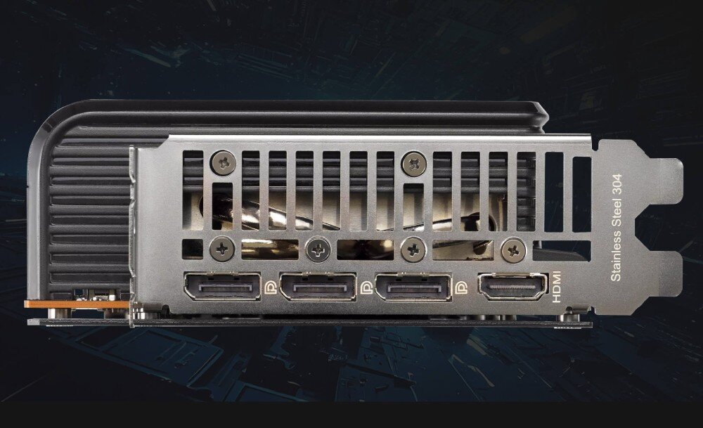 Karta graficzna ASUS Prime Radeon RX 9070 OC 16GB widok na panel boczny ze złączami wideo, obejmujący trzy porty DisplayPort i jeden port HDMI osadzone na metalowym wsporniku z napisem 'Stainless Steel 304'
