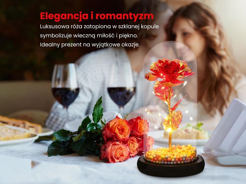 Lampka LED EXTRALINK Wieczna Róża w szkle Czerwona 24190, LED, ciepłe, kopuła, atmosfera, w tle para na romantycznej kolacji, na pierwszym planie róża LED oraz kieliszki z winem oraz kwiaty