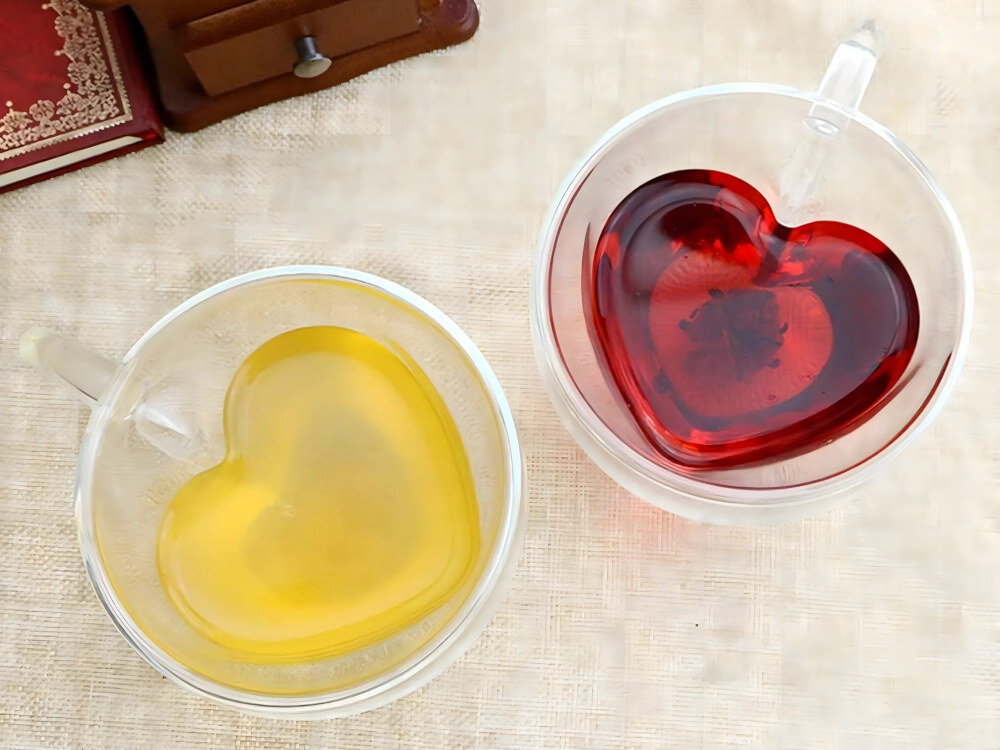 Szklanka EXTRALINK Serce 250 ml kształt z przesłaniem o kształcie serca forma podkreśla emocje staje się symbolem bliskości