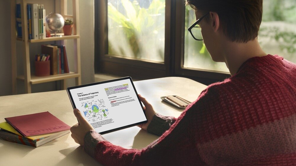 Tablet LENOVO IdeaTab Pro Ekran LTPS o przekątnej 12,7 cala i rozdzielczości 2944 × 1840 px  Odświeżanie 144 Hz 