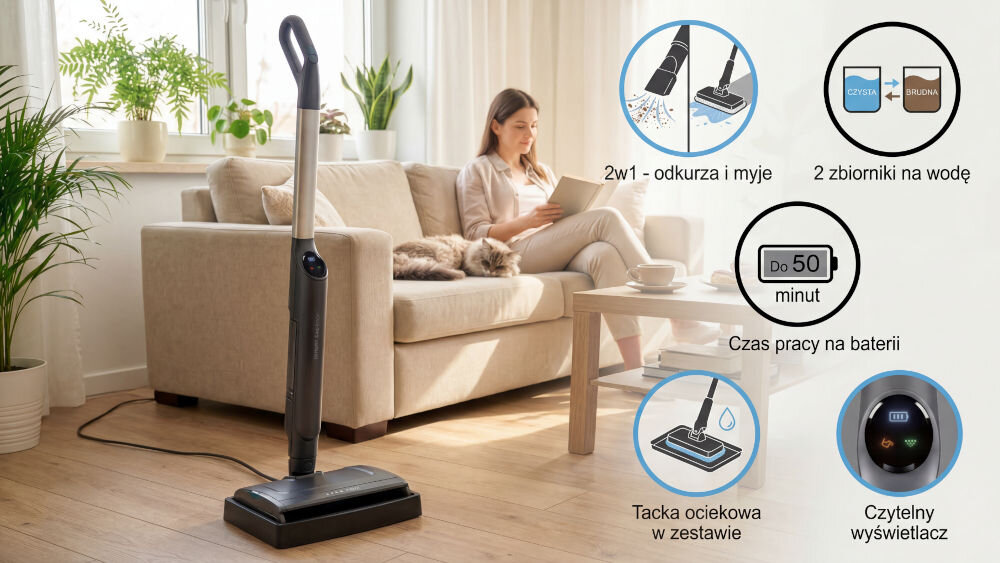 Mop elektryczny GÖTZE&JENSEN EM600T Bezprzewodowy mop elektryczny Götze & Jensen EM600T na stacji parkującej w jasnym salonie z roślinami i kanapą.