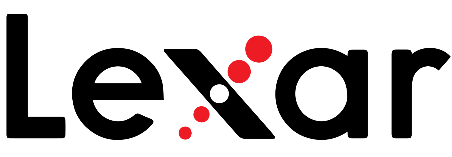 Logo z napisem \'Lexar\' z czerwonymi i białymi kropkami nad literą \'x\'.