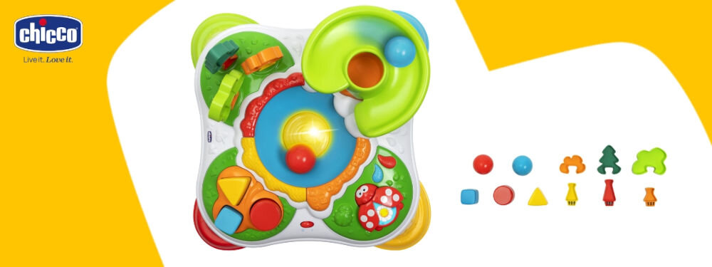 Zabawka interaktywna CHICCO Baby Sense & Focus Stolik Leśni Przyjaciele 00012164000000 biało żółte tło zabawka świecący element drzewka zwierzęta zjeżdżalnia kulka klocki Aktywności manualne dopasowywanie kształtów przesuwanie elementów Różnorodne dźwięki światła tekstury stymulują zmysły malucha pobudzenie rozwoju poznawczego możliwość tworzenia własnych kompozycji lasu rozwój wyobraźni i zdolności twórczych sortowanie kształtów przyczynowo-skutkowe interakcje