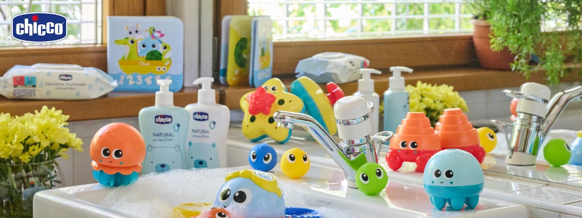 Zabawka do kąpieli CHICCO Baby Sense & Focus Książeczka kąpielowa 00012152000000
rozwój z uśmiechem na twarzy, produkt stojący na parapecie, umywalka, akcesoria do kąpieli, lustro