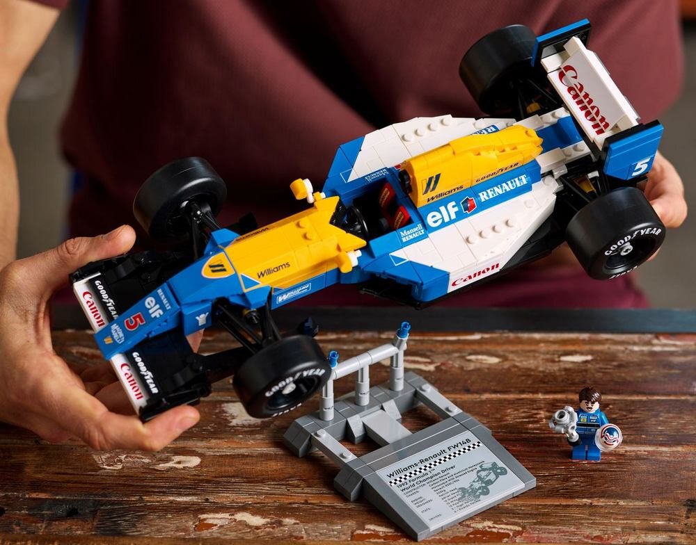 LEGO 10353 ICONS Williams Racing FW14B i Nigel Mansell Minifigurka Nigela Mansella