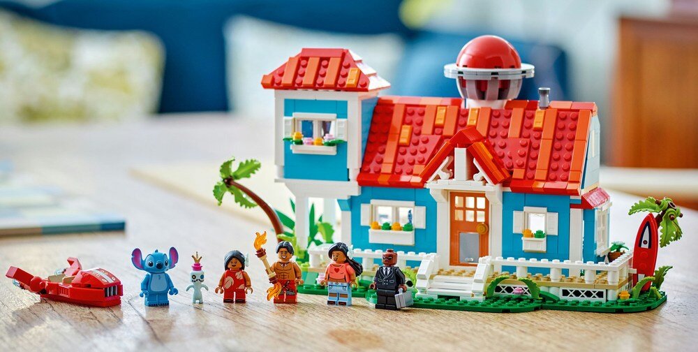LEGO 43268 Disney Domek na plaży Lilo i Stitcha kv początek opisu